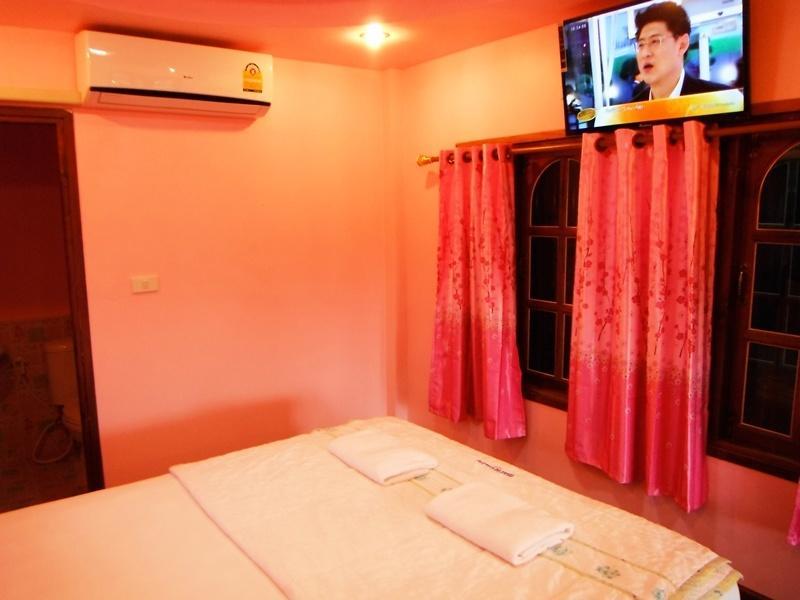Suksomjai Hotel Районг Номер фото