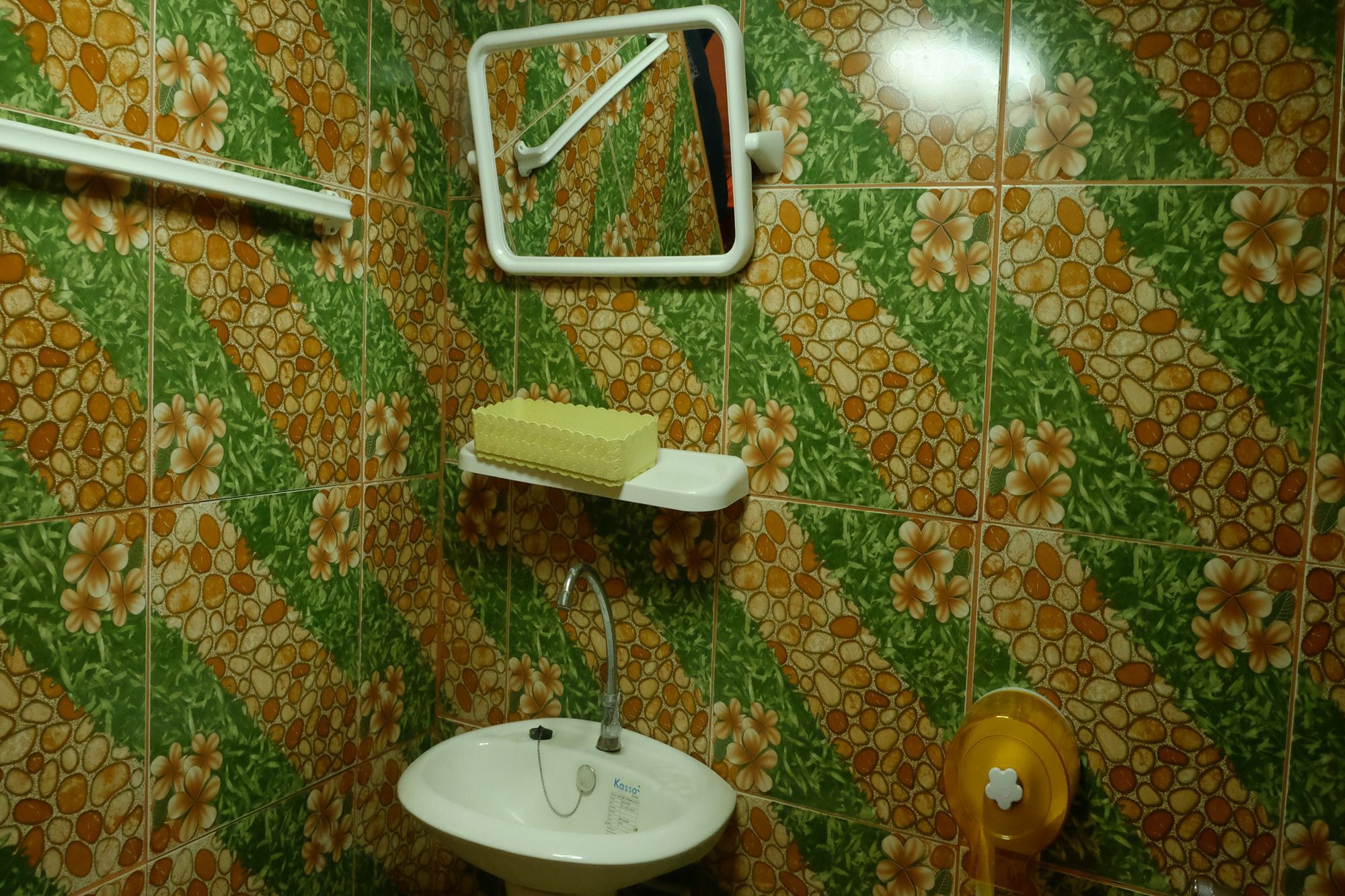 Suksomjai Hotel Районг Экстерьер фото